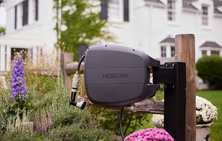 Unfurl a New Era of Effortless Watering: The Hoselink Evolve™ Hose Reel Lands in the USA!